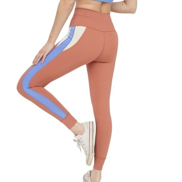 Aerie Offline Peach and Periwinkle Colorblock Goals Hiker Leggings - Long N0368 - Picture 1 of 6